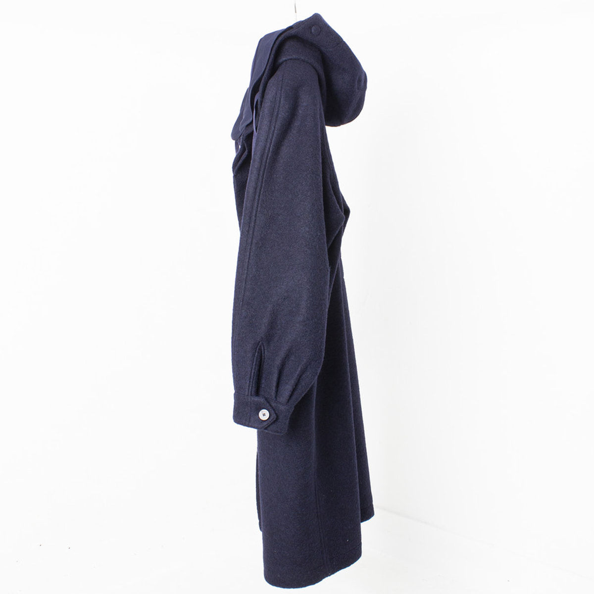 [DOCUMENT] THE DOCUMENT WOOL PARKA &#039;NAVY&#039;
