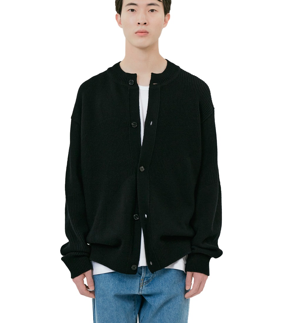 [TYPING MISTAKE] MIXED TEXTURE CARDIGAN&#039;BLACK&#039;
