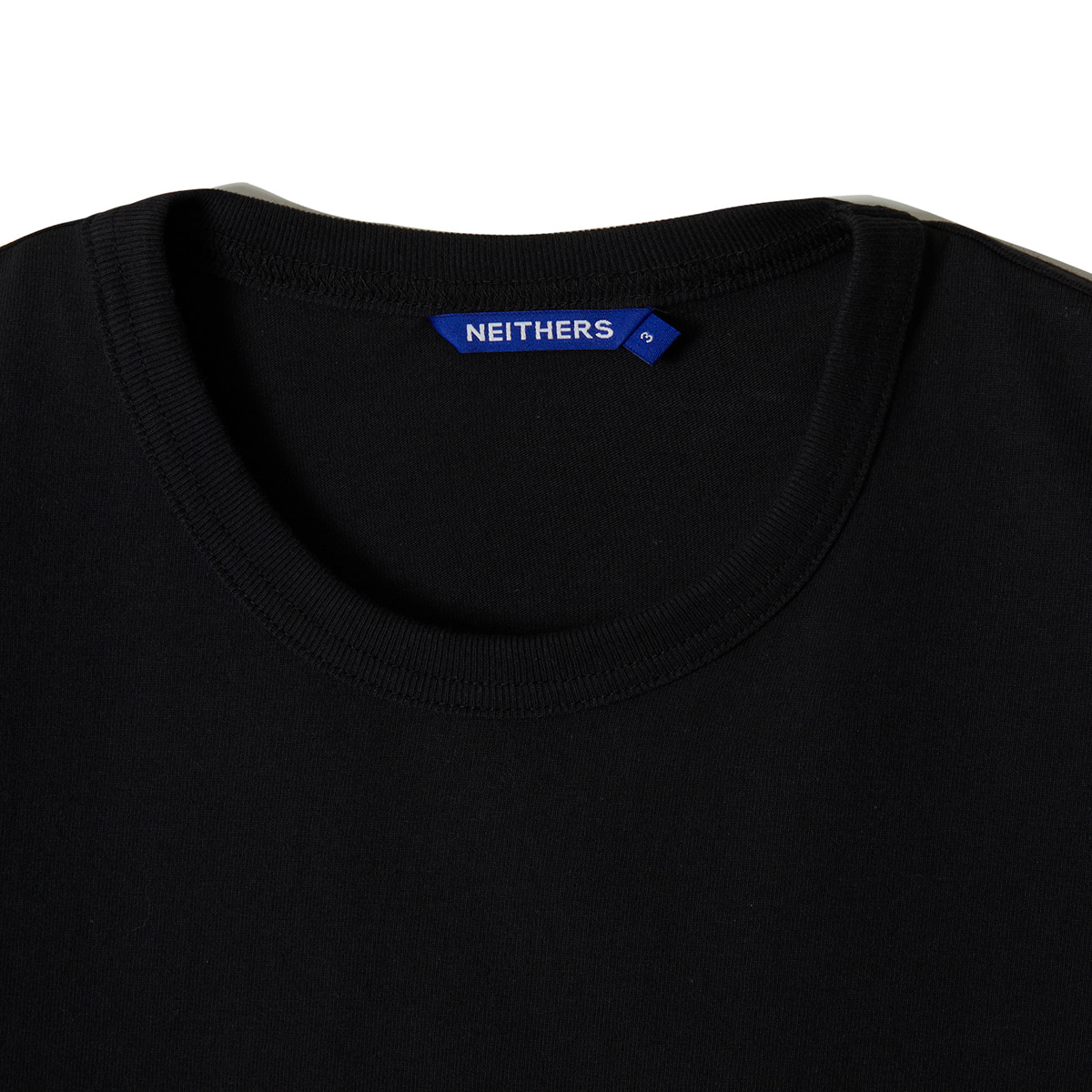 [NEITHERS] S L/S T-SHIRT &#039;BLACK&#039;