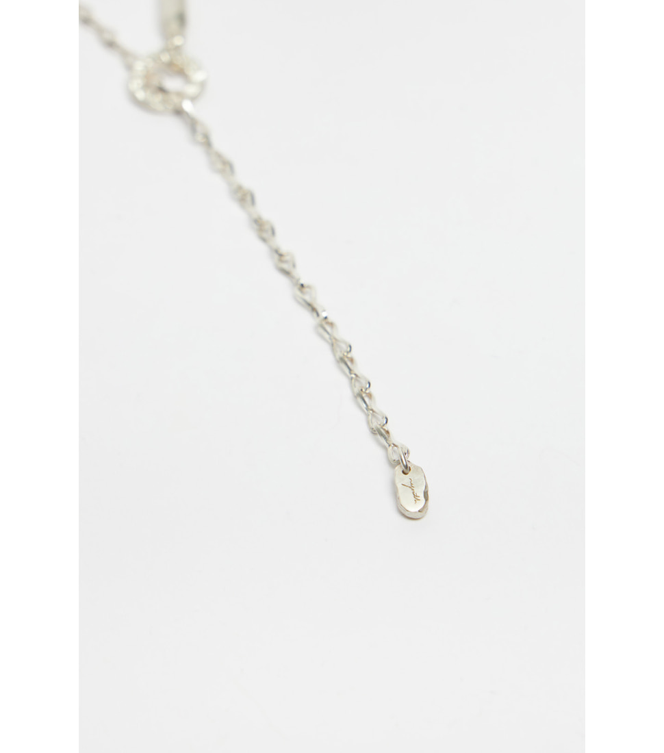 [YOUTH] SAFETY-PIN PENDENT CHAIN NECKLACE&#039;SILVER&#039;